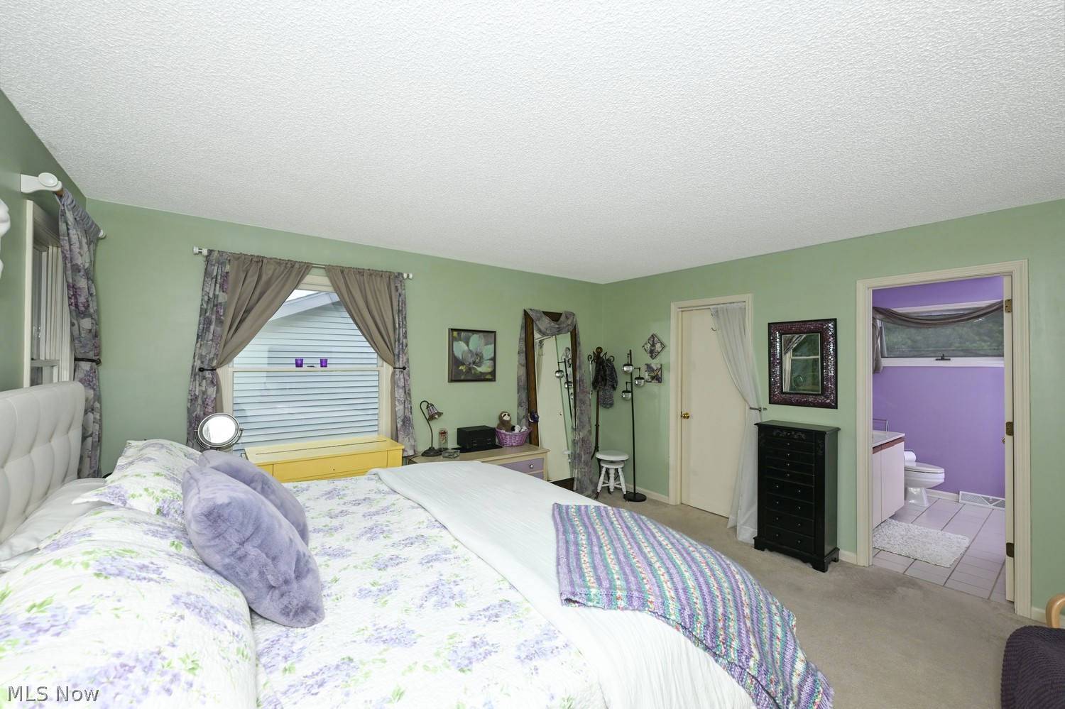 1880 Indian Hills Trail Akron OH 44313