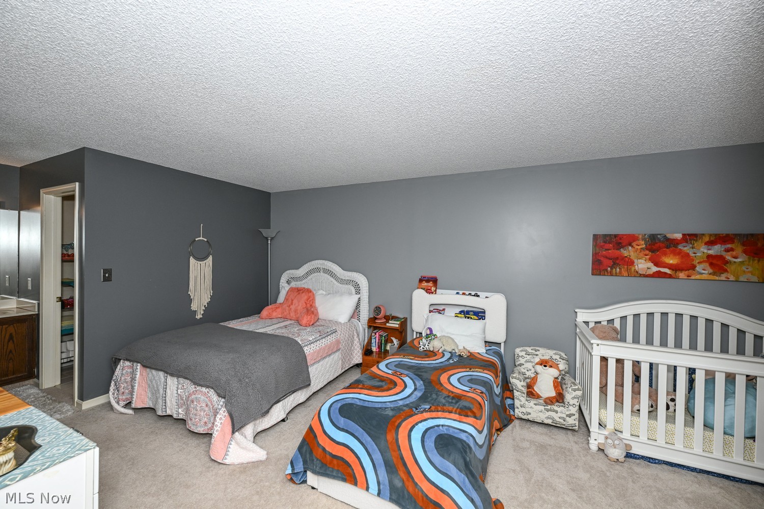 1880 Indian Hills Trail Akron OH 44313
