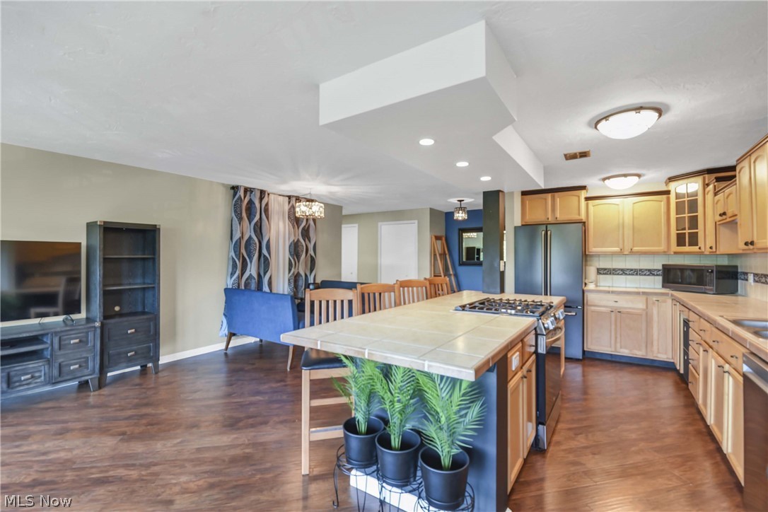 12900 Lake Avenue Lakewood OH 44107