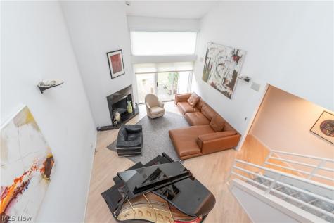 14 Waterford Lane Beachwood OH 44122