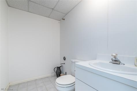14 Waterford Lane Beachwood OH 44122