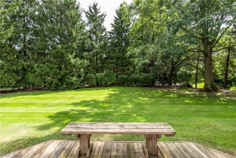 14 Waterford Lane Beachwood OH 44122