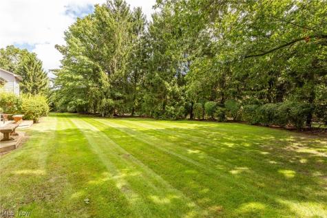 14 Waterford Lane Beachwood OH 44122