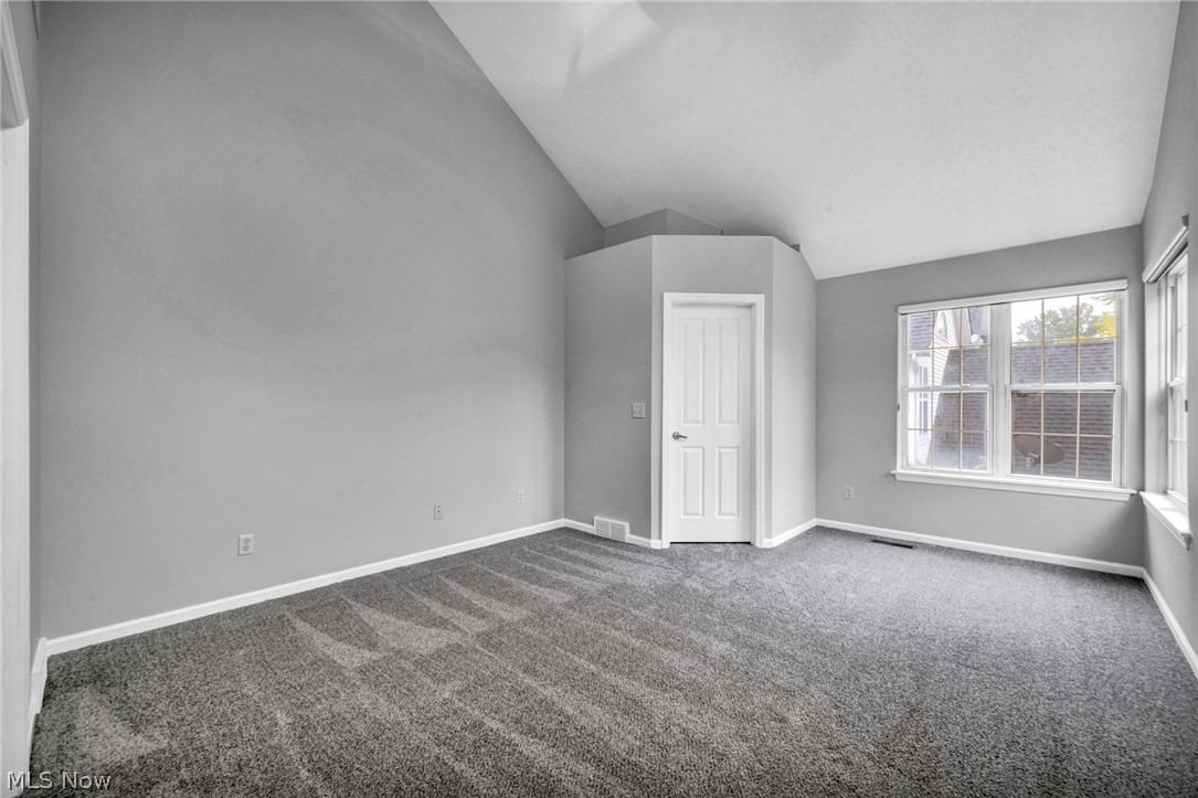 264 Vista Circle North Olmsted OH 44070