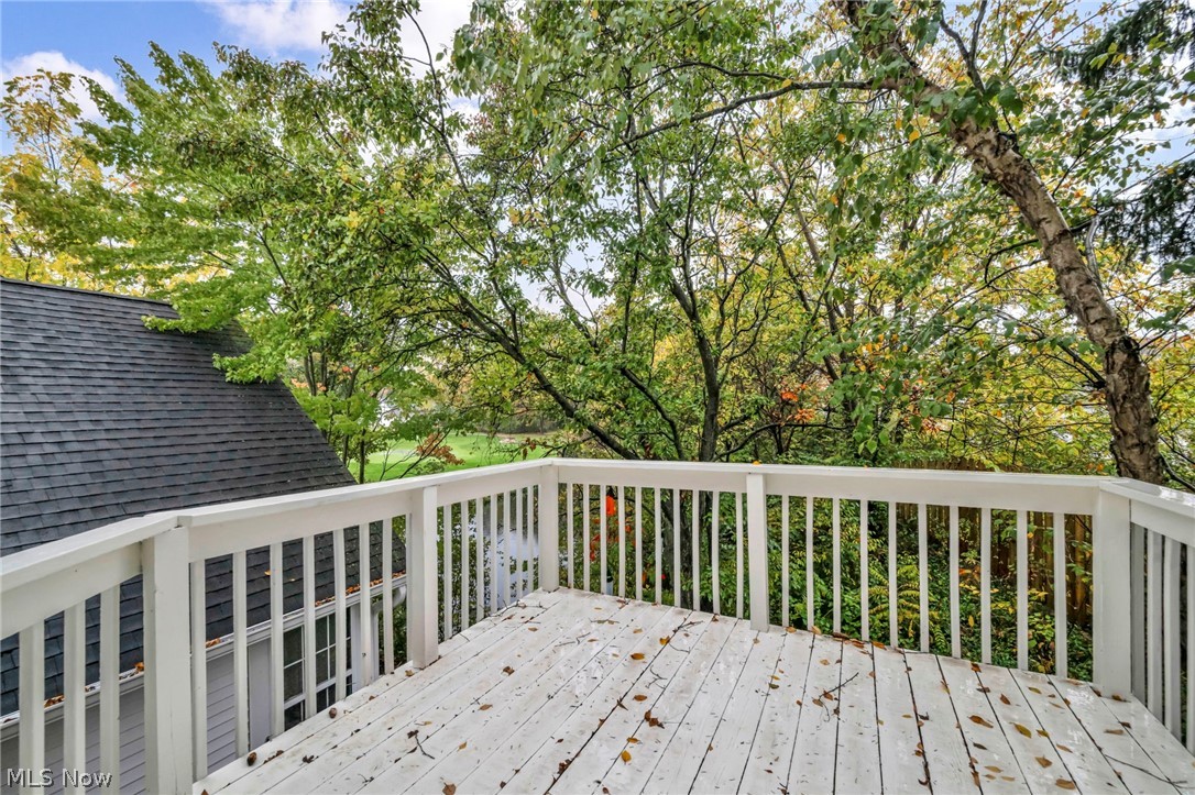 264 Vista Circle North Olmsted OH 44070