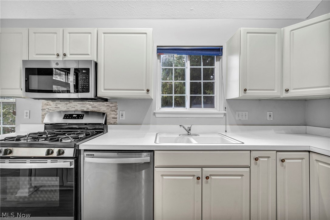 264 Vista Circle North Olmsted OH 44070
