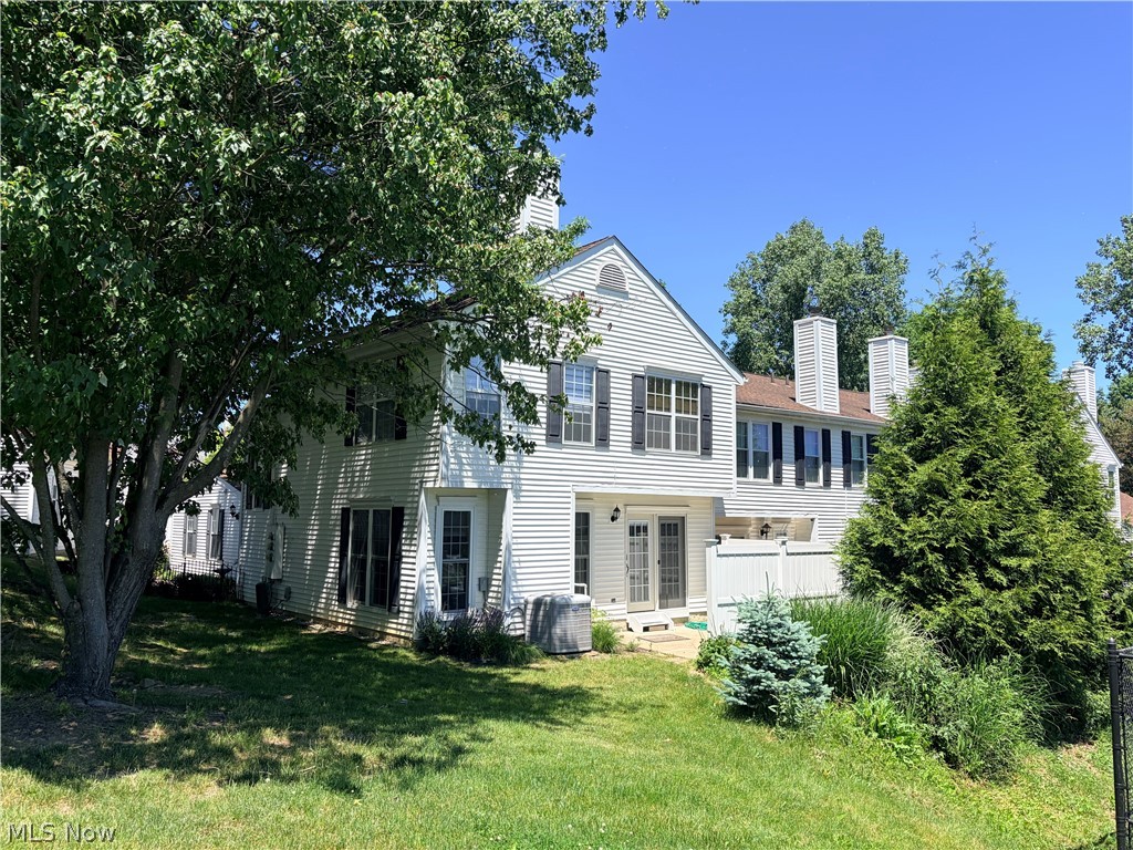 7121 W Cross Creek Trail Brecksville OH 44141