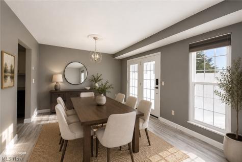 7121 W Cross Creek Trail Brecksville OH 44141
