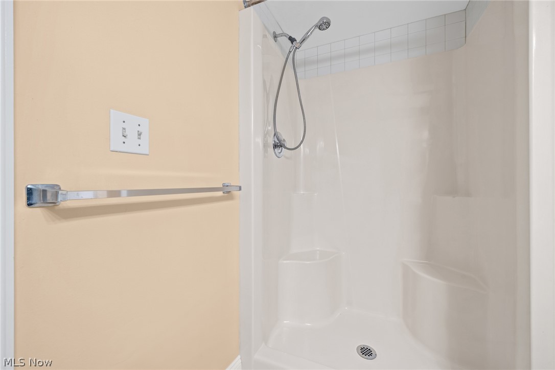 1235 Candlewick Lane Broadview Heights OH 44147