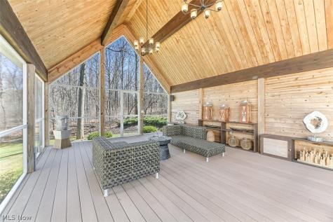 279 Tinkers Trail Aurora OH 44202