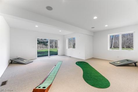 279 Tinkers Trail Aurora OH 44202