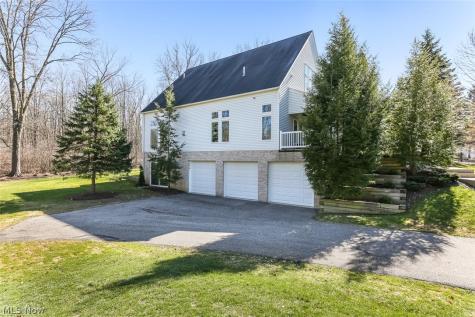 279 Tinkers Trail Aurora OH 44202