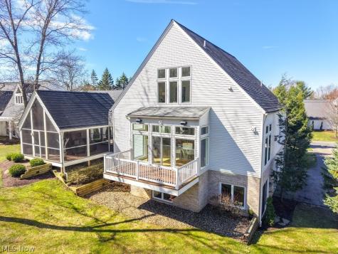 279 Tinkers Trail Aurora OH 44202