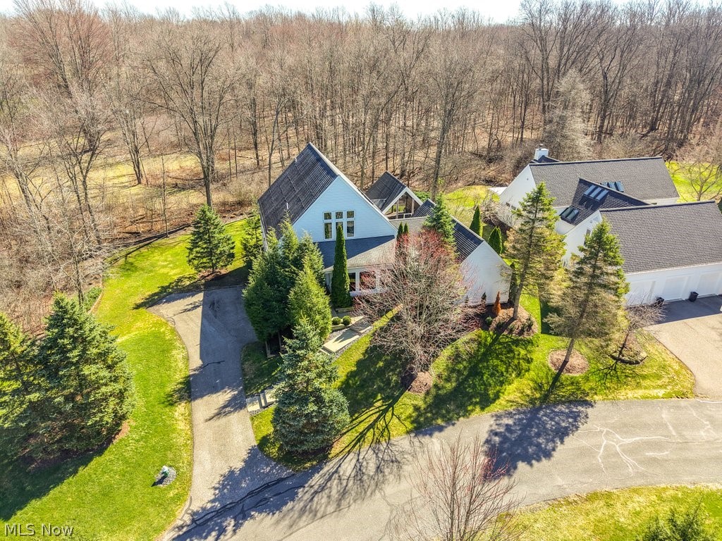 279 Tinkers Trail Aurora OH 44202