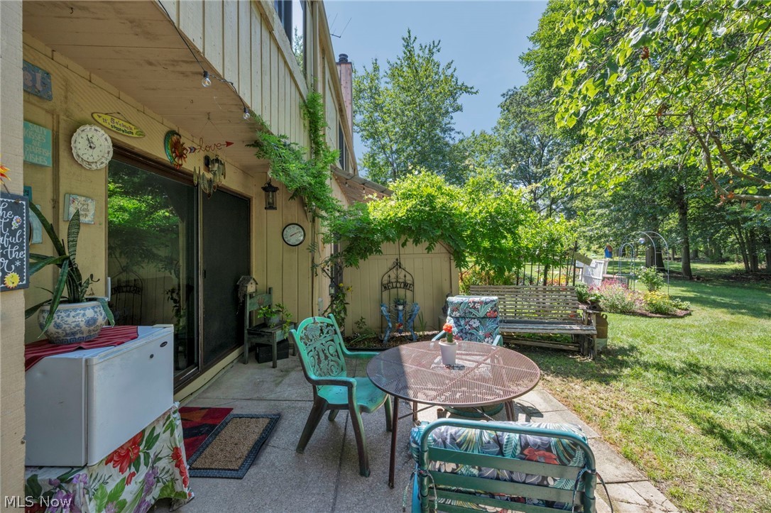 40 Landings Way Avon Lake OH 44012