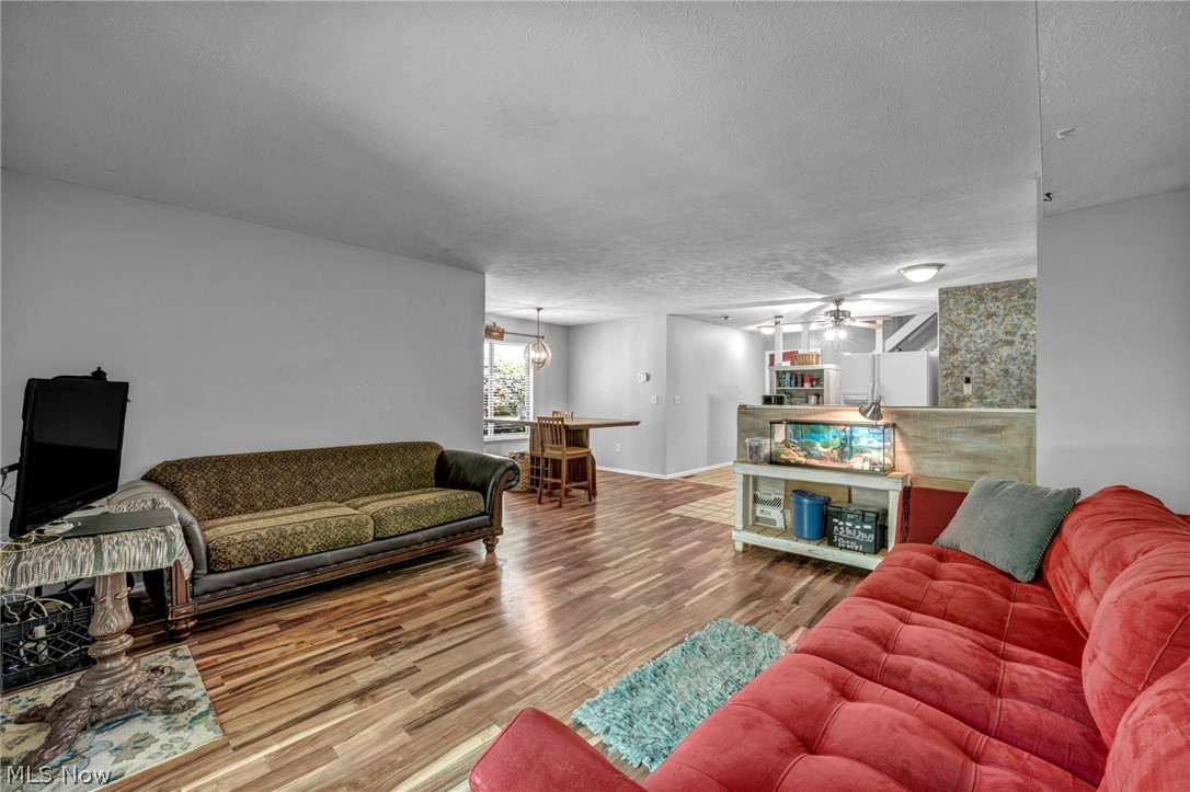 40 Landings Way Avon Lake OH 44012