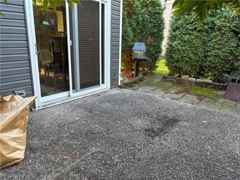 1746 Walnut Lane Rocky River OH 44116