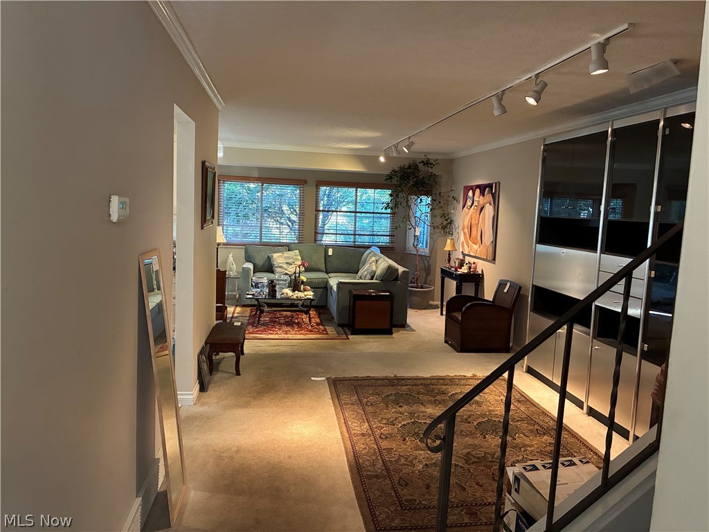 1746 Walnut Lane Rocky River OH 44116
