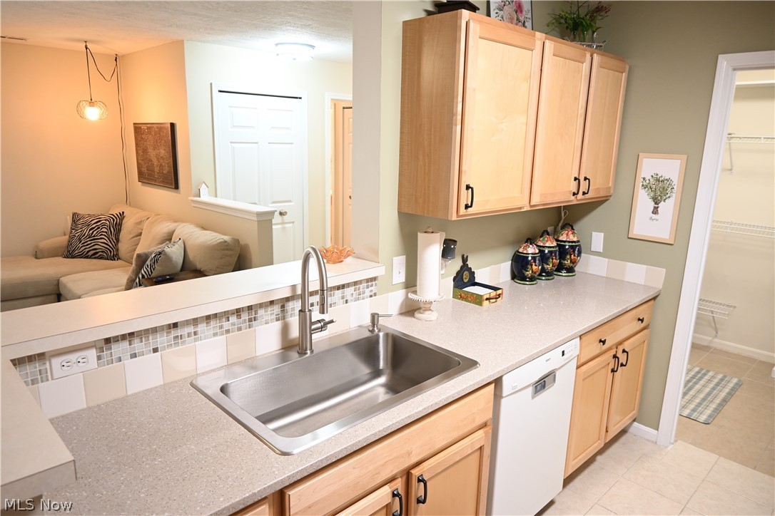 3395 Lenox Village Drive Fairlawn OH 44333