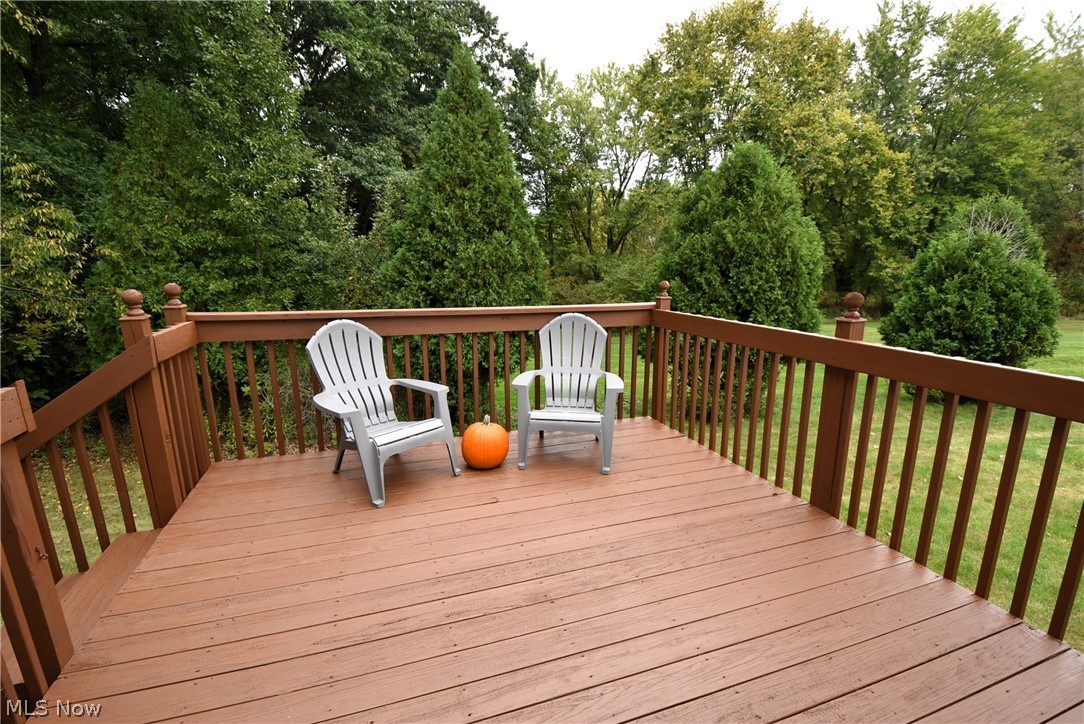 9278 Woodworth Road North Lima OH 44452