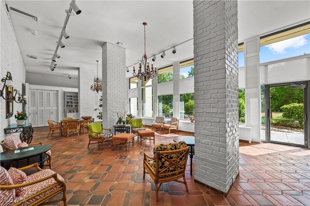 1 Bratenahl Place Bratenahl OH 44108