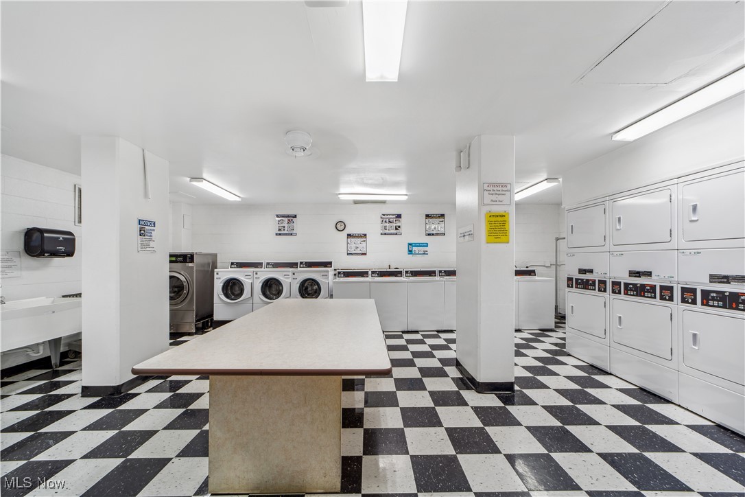 1 Bratenahl Place Bratenahl OH 44108