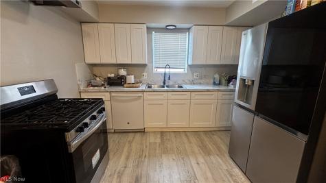 1192 Atwood Drive Cleveland OH 44108
