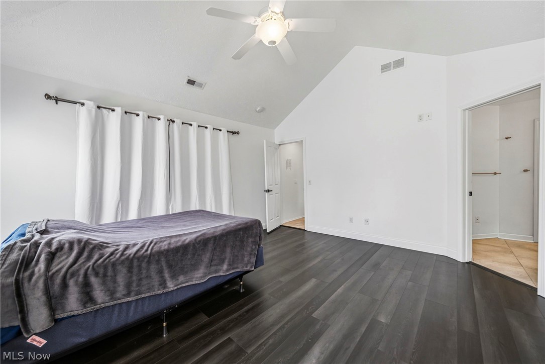 351 E Legend Court Highland Heights OH 44143