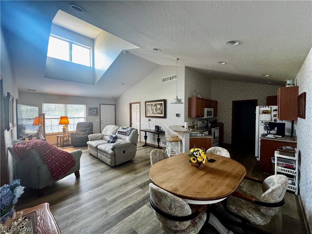 2570 Barnstone Avenue SW Canton OH 44706