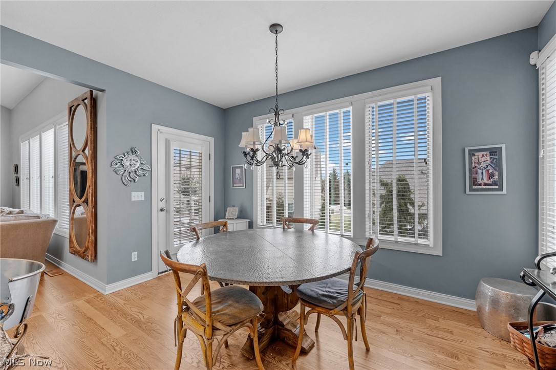 585 Burgess Circle Aurora OH 44202