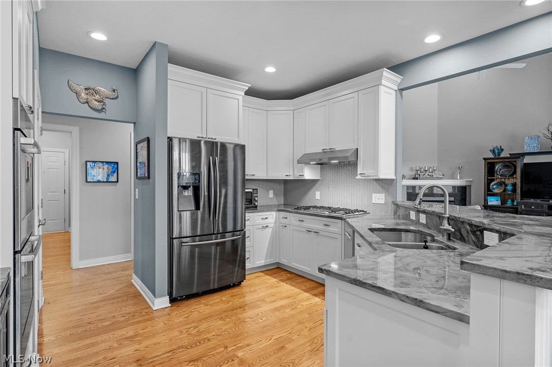 585 Burgess Circle Aurora OH 44202