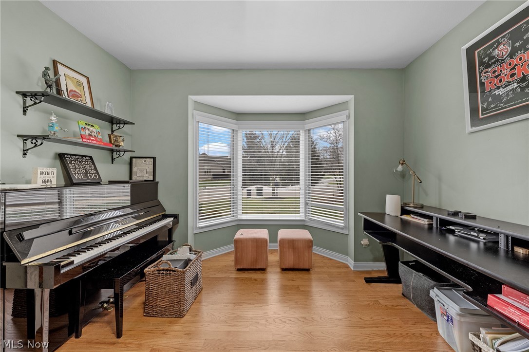 585 Burgess Circle Aurora OH 44202
