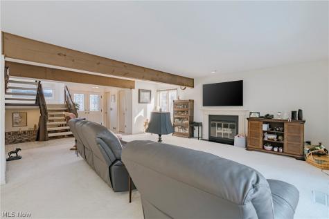 6919 Woodwalk Drive Brecksville OH 44141