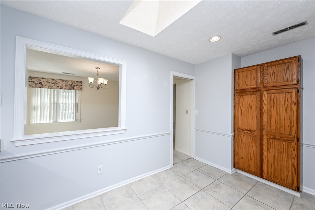 839 Sutton Place Akron OH 44313