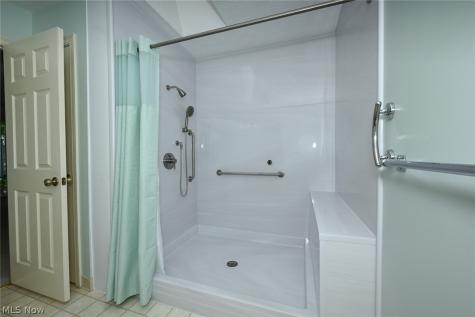 839 Sutton Place Akron OH 44313