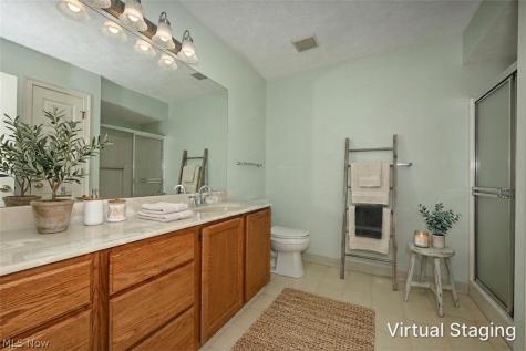 839 Sutton Place Akron OH 44313