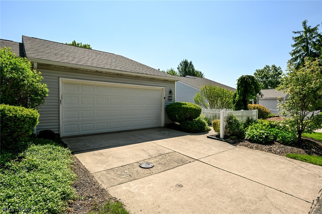 839 Sutton Place Akron OH 44313