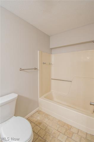 100 Silver Valley Boulevard Munroe Falls OH 44262