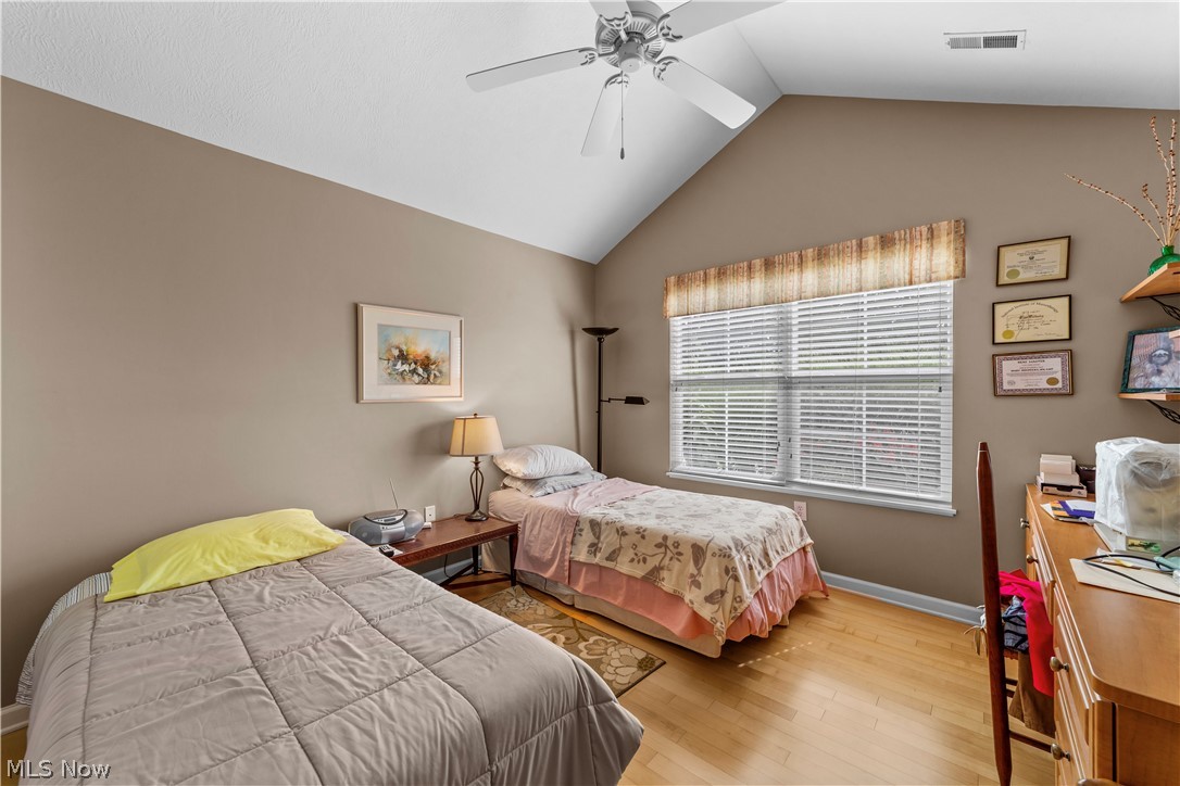 5252 Redford Drive Brunswick OH 44212