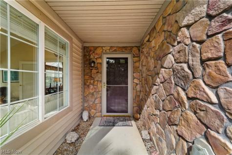 5252 Redford Drive Brunswick OH 44212