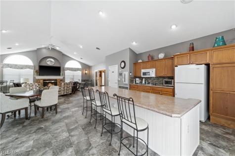 5252 Redford Drive Brunswick OH 44212