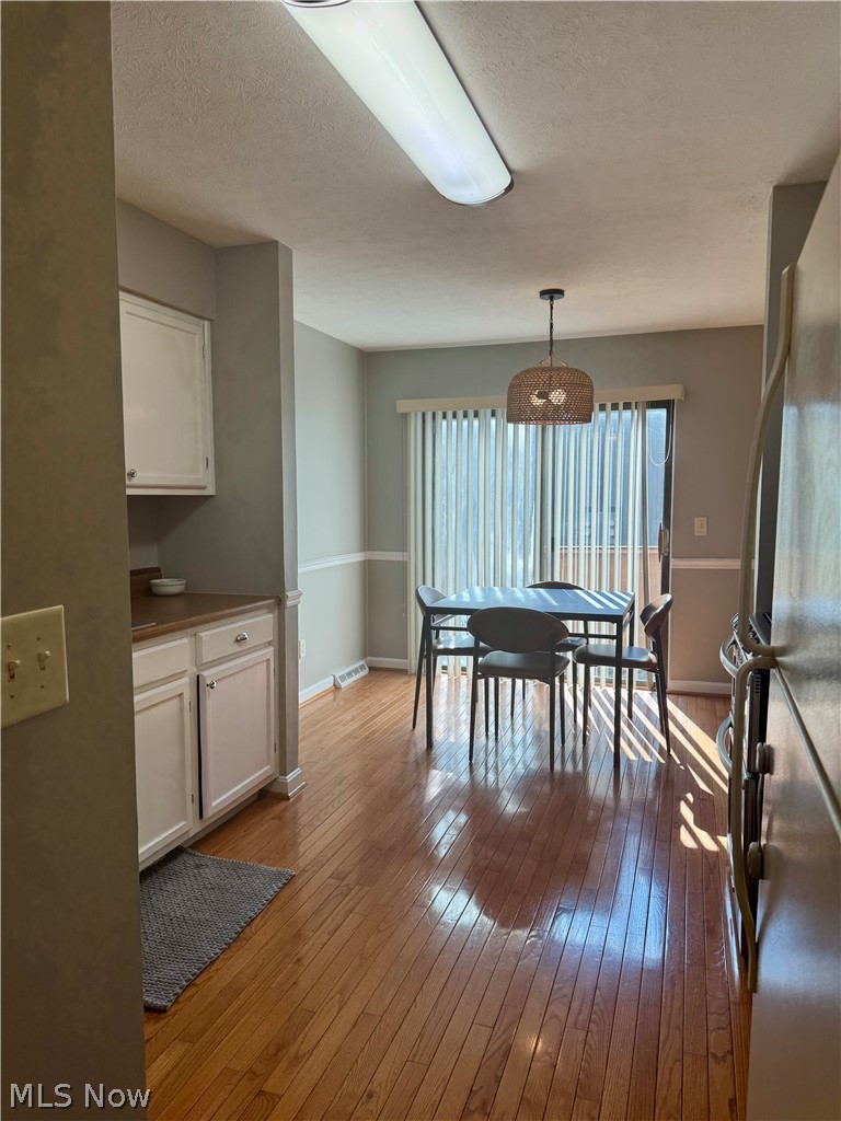35265 N Turtle Trail Willoughby OH 44094