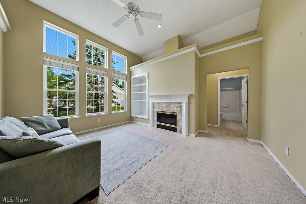 4 Whitaker Cove Avon Lake OH 44012