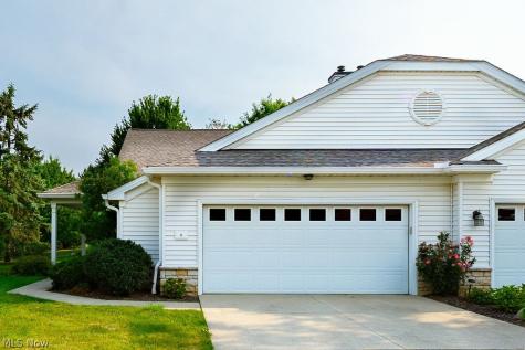 4 Whitaker Cove Avon Lake OH 44012