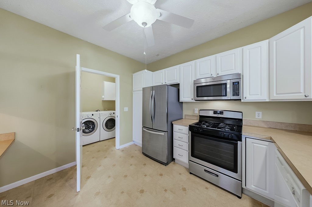 4 Whitaker Cove Avon Lake OH 44012