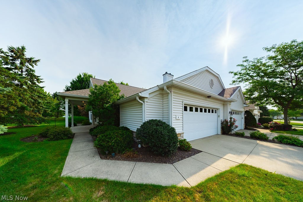4 Whitaker Cove Avon Lake OH 44012
