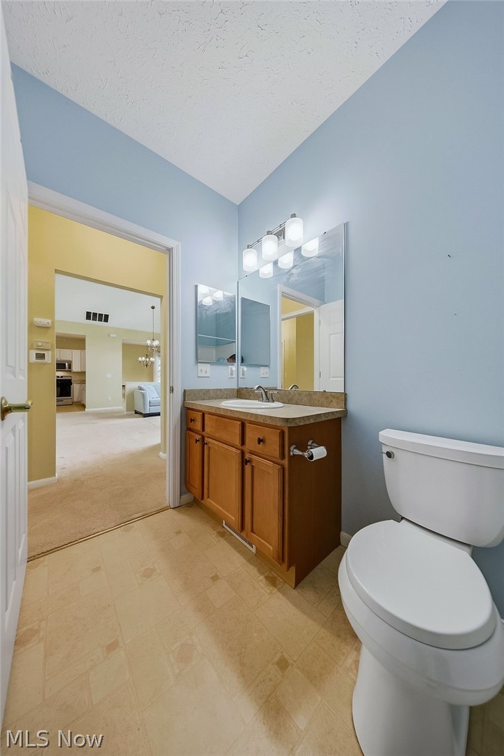 4 Whitaker Cove Avon Lake OH 44012