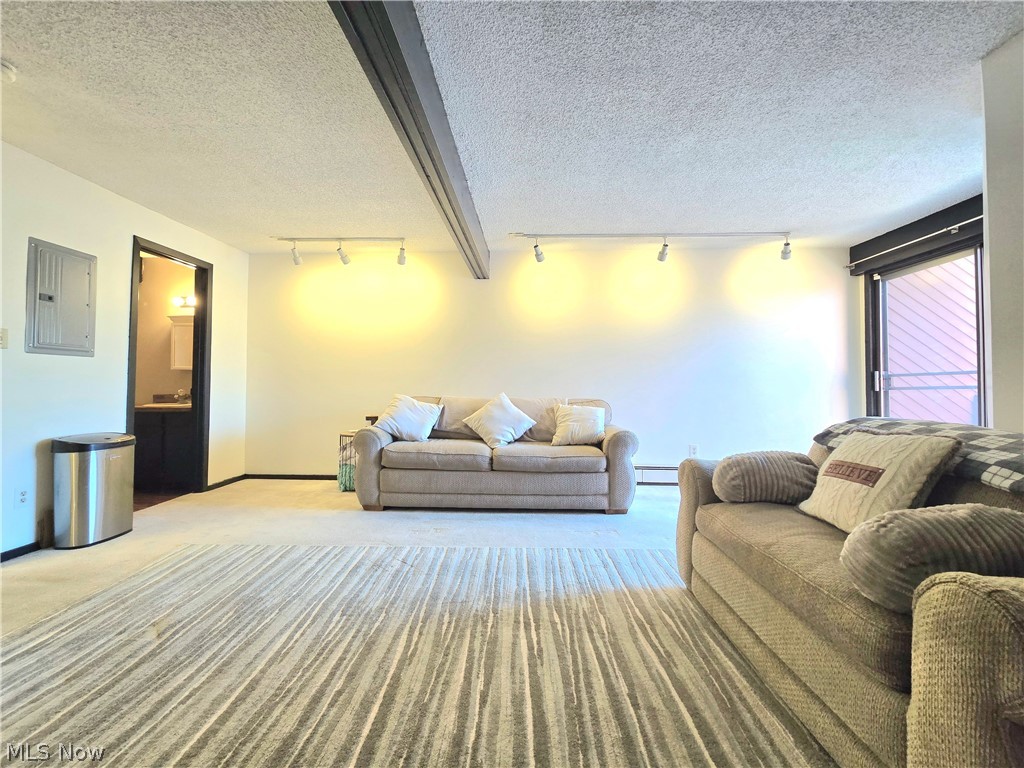 1579 Treetop Trail Akron OH 44313