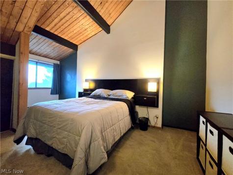 1579 Treetop Trail Akron OH 44313