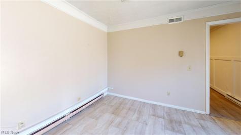 8240 Deepwood Boulevard Mentor OH 44060